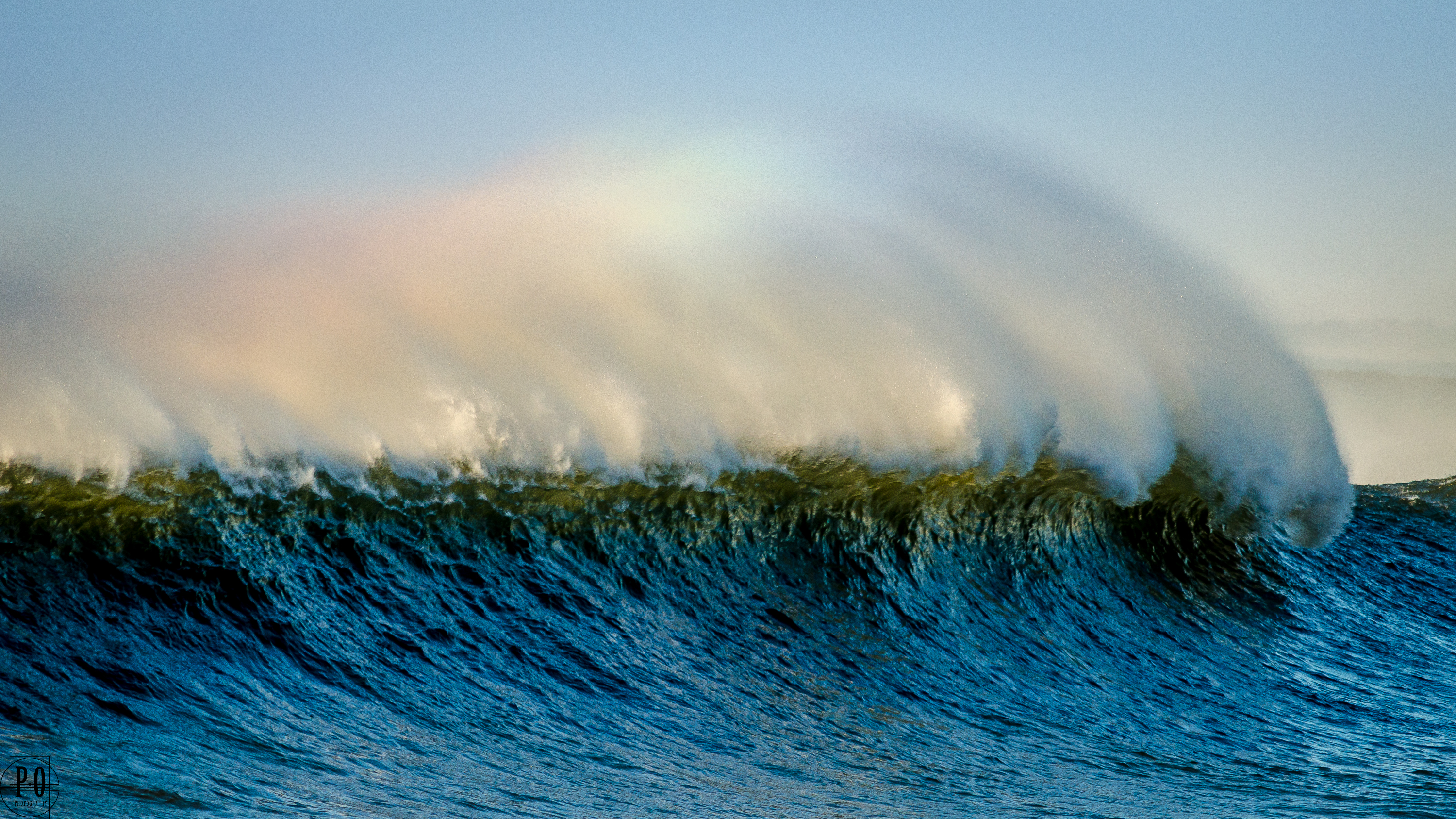 photo of big wave at Seaside Oregon